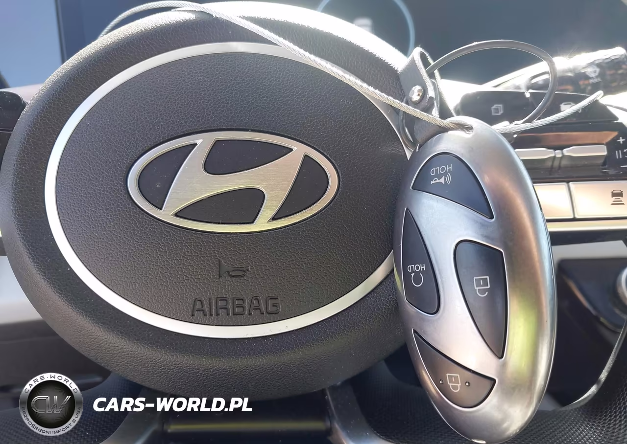 2025 Hyundai Elantra Limited VIN:KMHLP4DG9SU869890 - 11