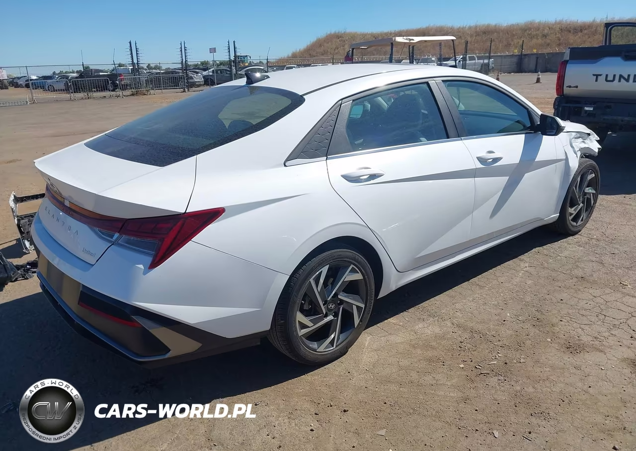 2025 Hyundai Elantra Limited VIN:KMHLP4DG9SU869890 - 4