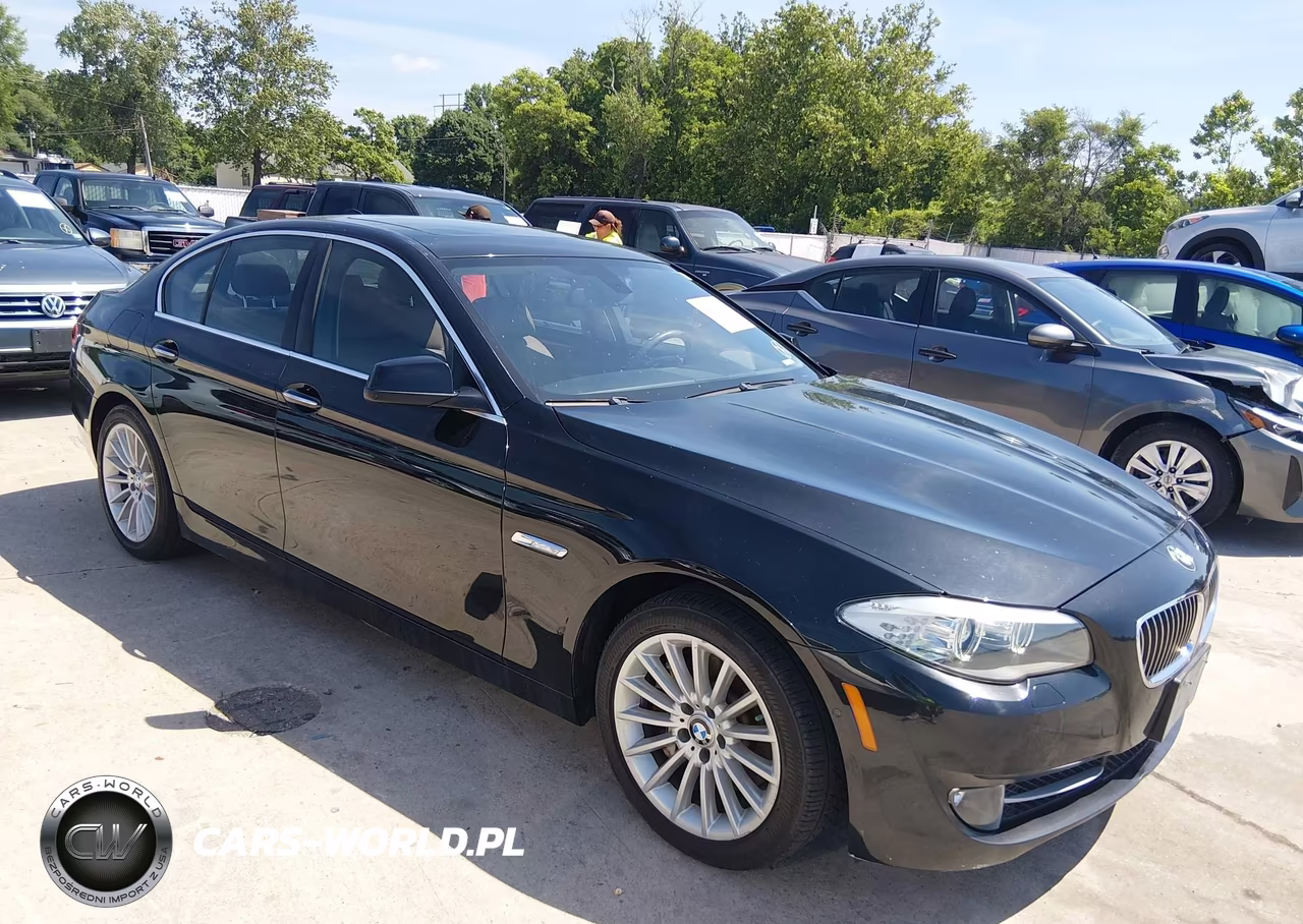 2013 BMW 535I – zdjęcie 1 z 12