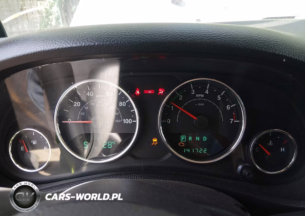 2014 Jeep Wrangler Unlimited Sport VIN:1C4HJWDG1EL284335 - 7