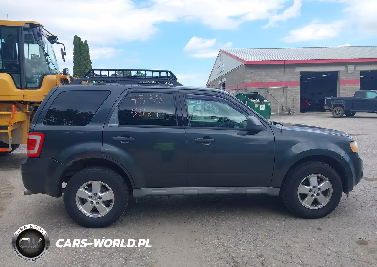 2009 Ford Escape Xlt VIN:1FMCU93769KC03356 - 14