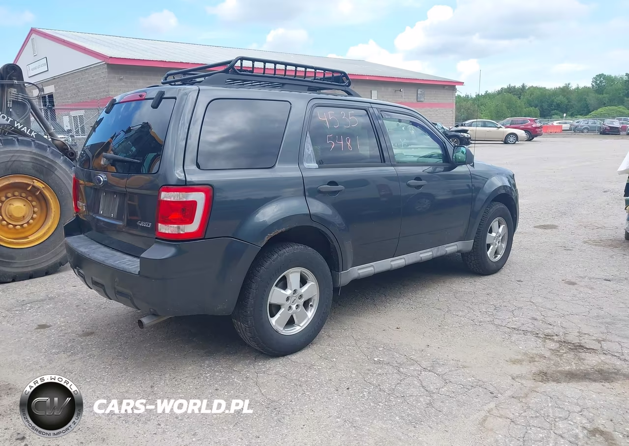 2009 Ford Escape Xlt VIN:1FMCU93769KC03356 - 4