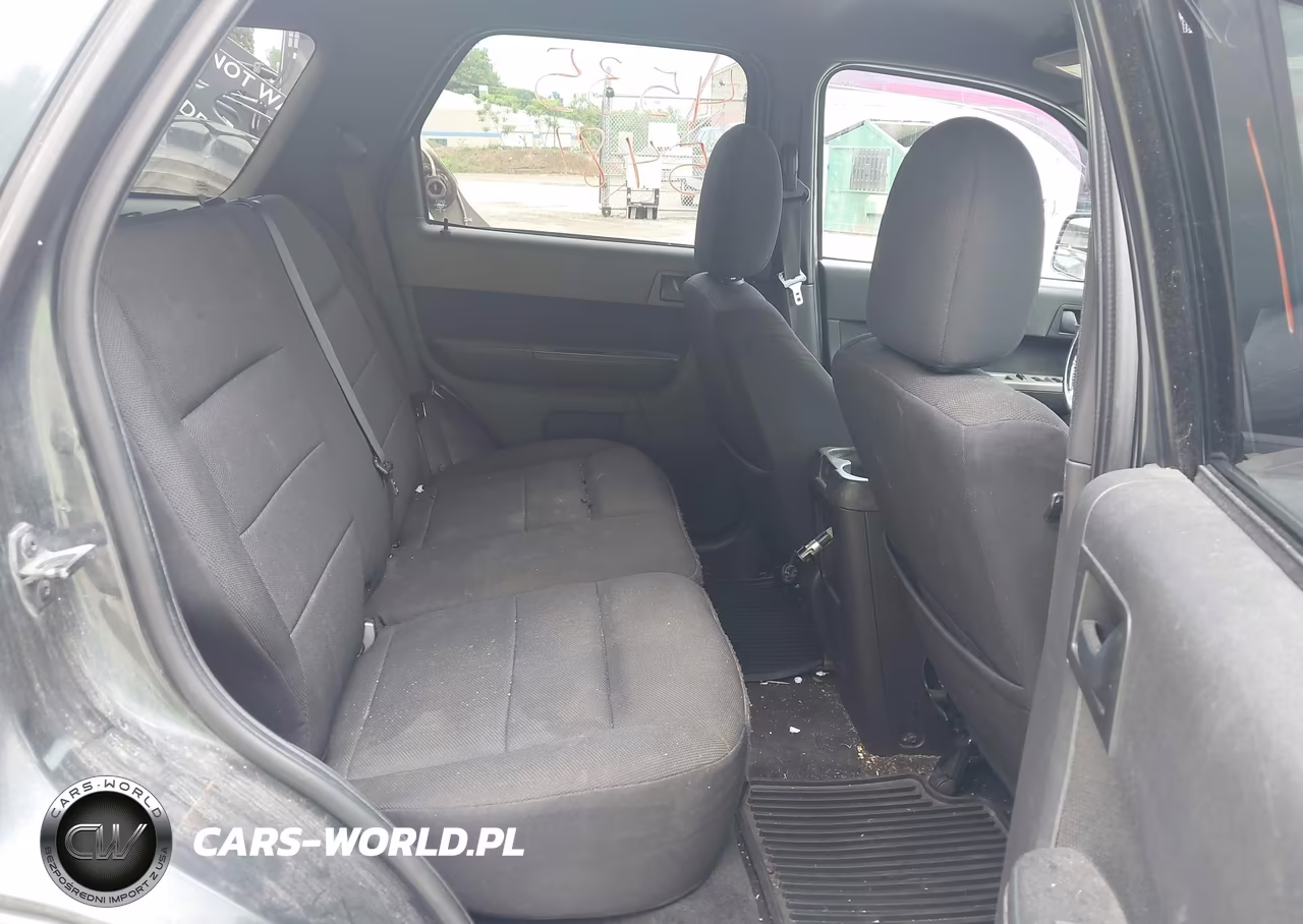 2009 Ford Escape Xlt VIN:1FMCU93769KC03356 - 8