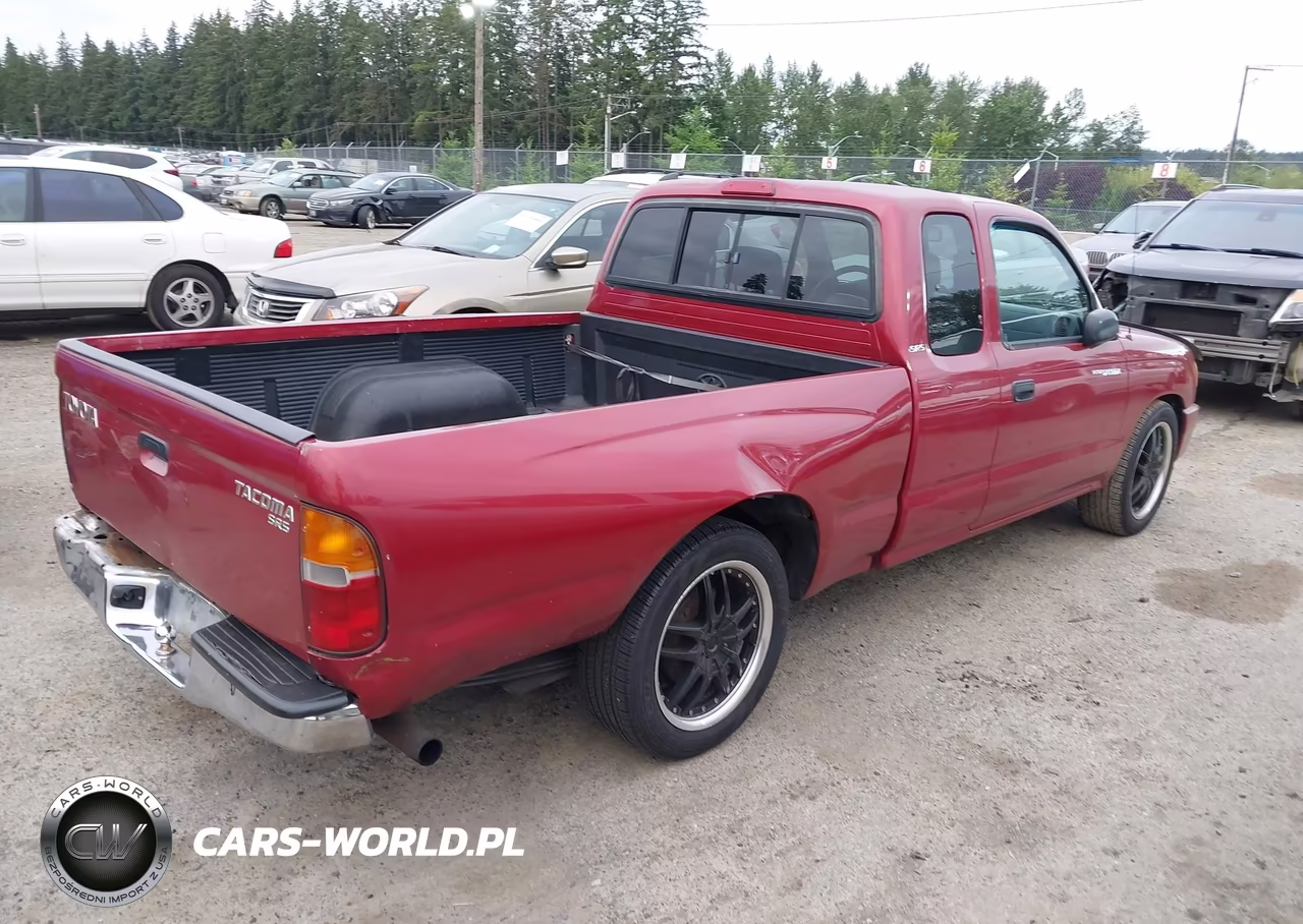 1999 Toyota Tacoma VIN:4TAVL52N7XZ453875 - 4