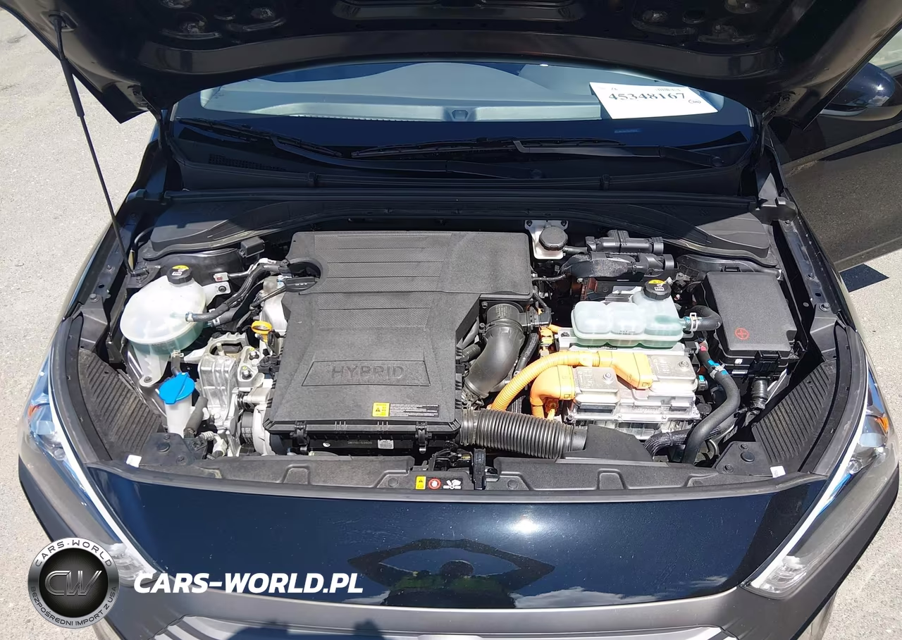 2018 Hyundai Ioniq Hybrid Blue VIN:KMHC65LC9JU076630 - 10