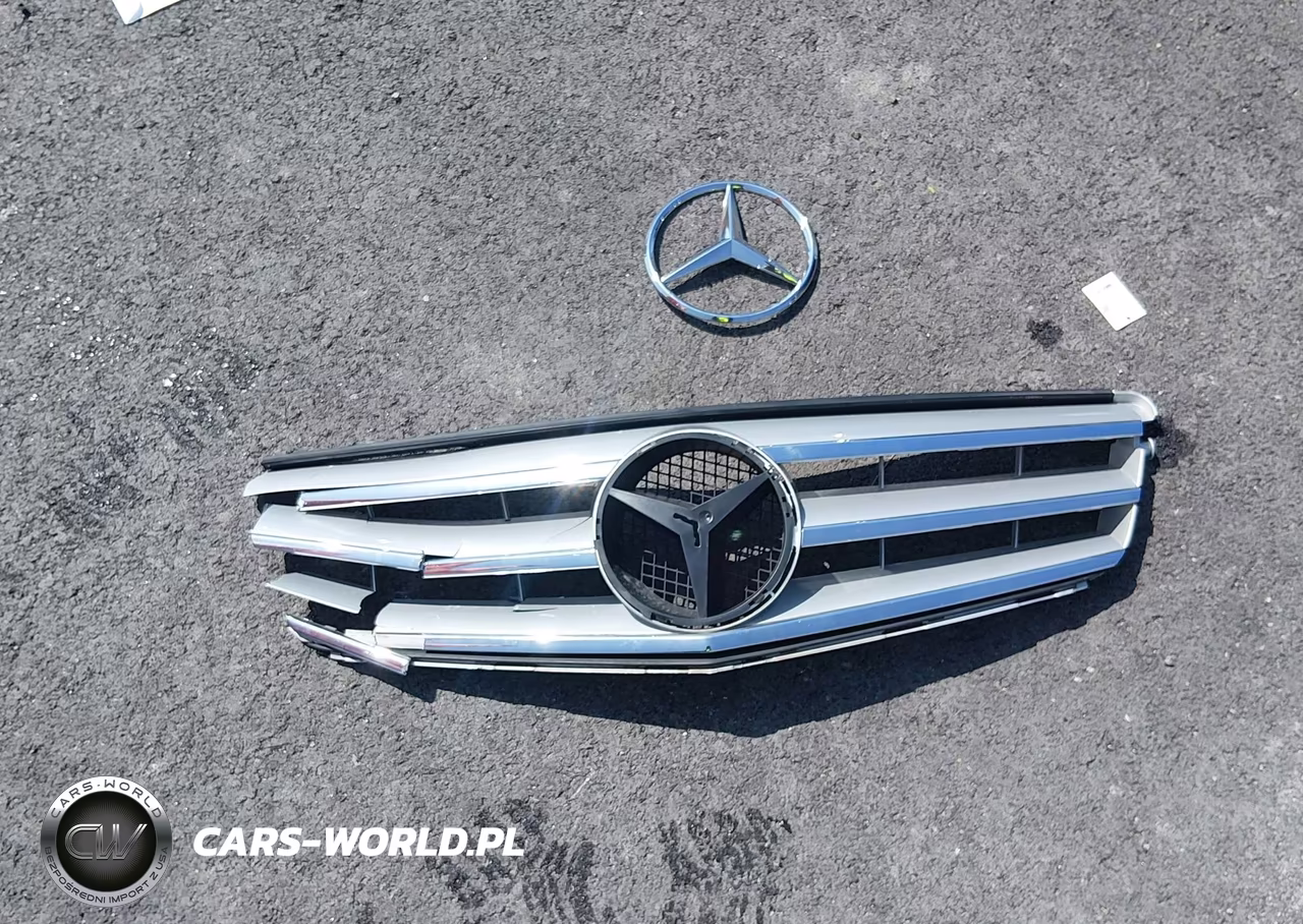 2011 Mercedes-Benz C 300 Luxury 4Matic-Sport 4Matic VIN:WDDGF8BB2BR144020 - 12