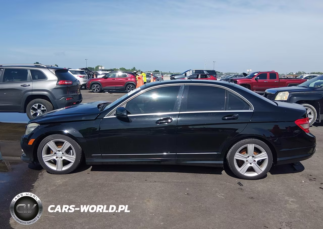 2011 Mercedes-Benz C 300 Luxury 4Matic-Sport 4Matic VIN:WDDGF8BB2BR144020 - 15