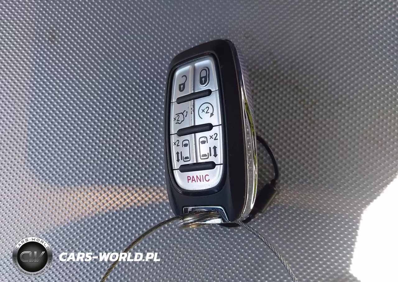 2025 Chrysler Pacifica Select VIN:2C4RC1BG7SR509588 - 11