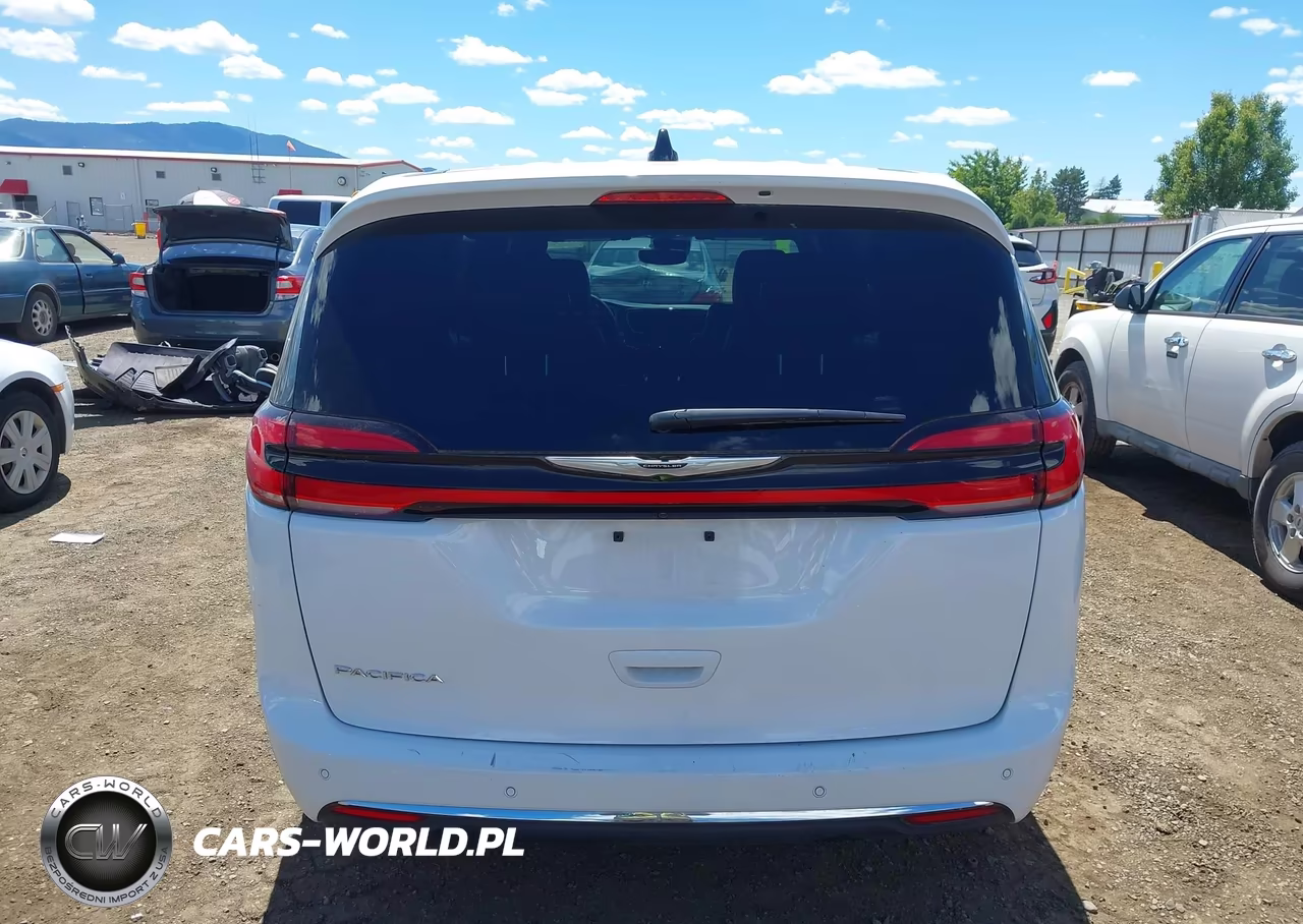 2025 Chrysler Pacifica Select VIN:2C4RC1BG7SR509588 - 16
