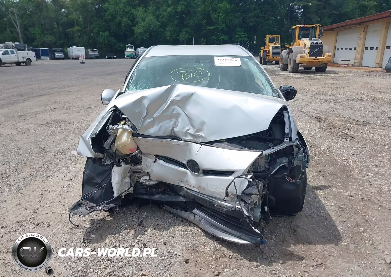 2013 Toyota Prius Four VIN:JTDKN3DU1D5629364 - 11