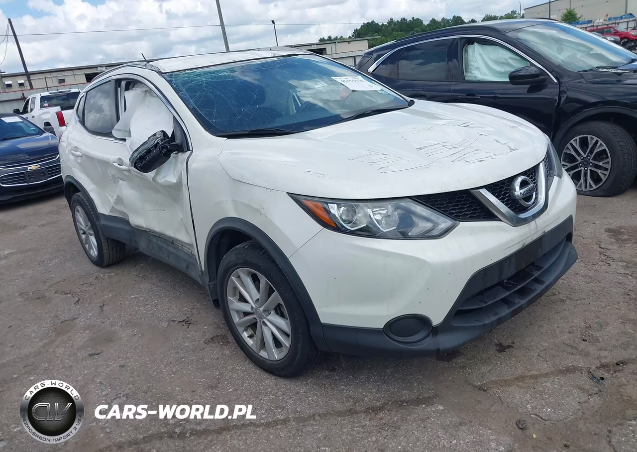 2017 Nissan Rogue Sport Sv – zdjęcie 1 z 15