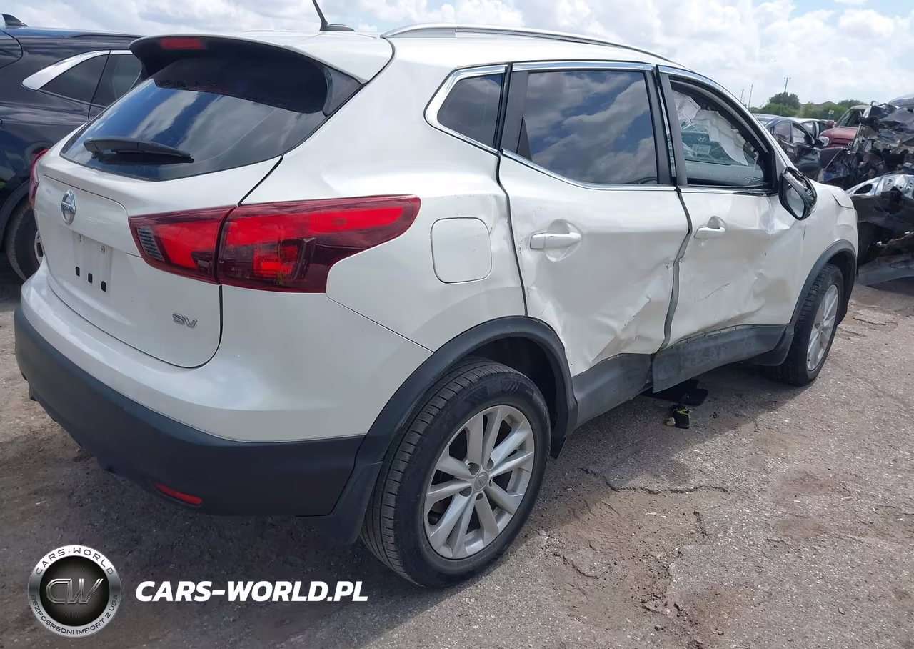 2017 Nissan Rogue Sport Sv VIN:JN1BJ1CPXHW024256 - 4