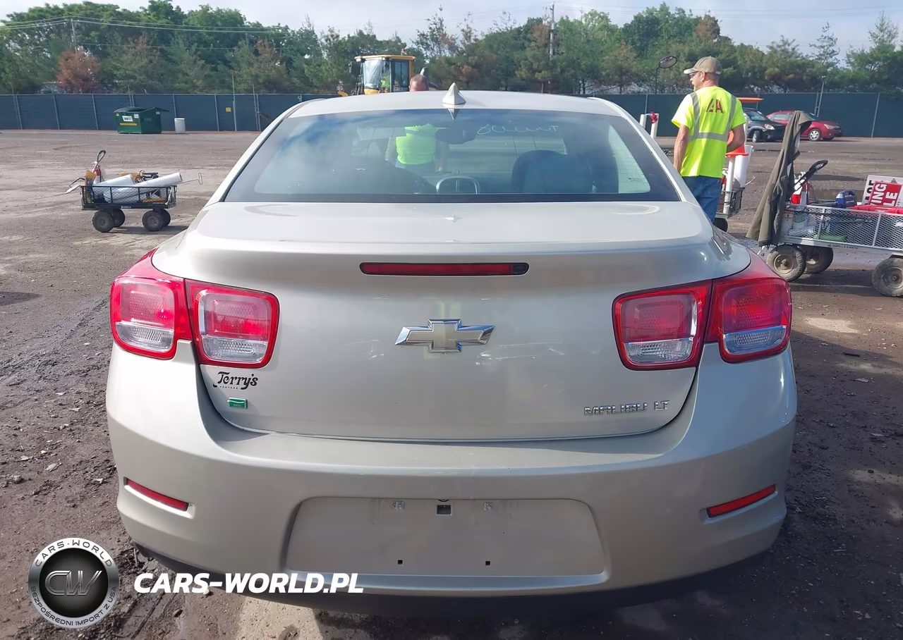 2015 Chevrolet Malibu 1Lt VIN:1G11C5SL7FF314842 - 16