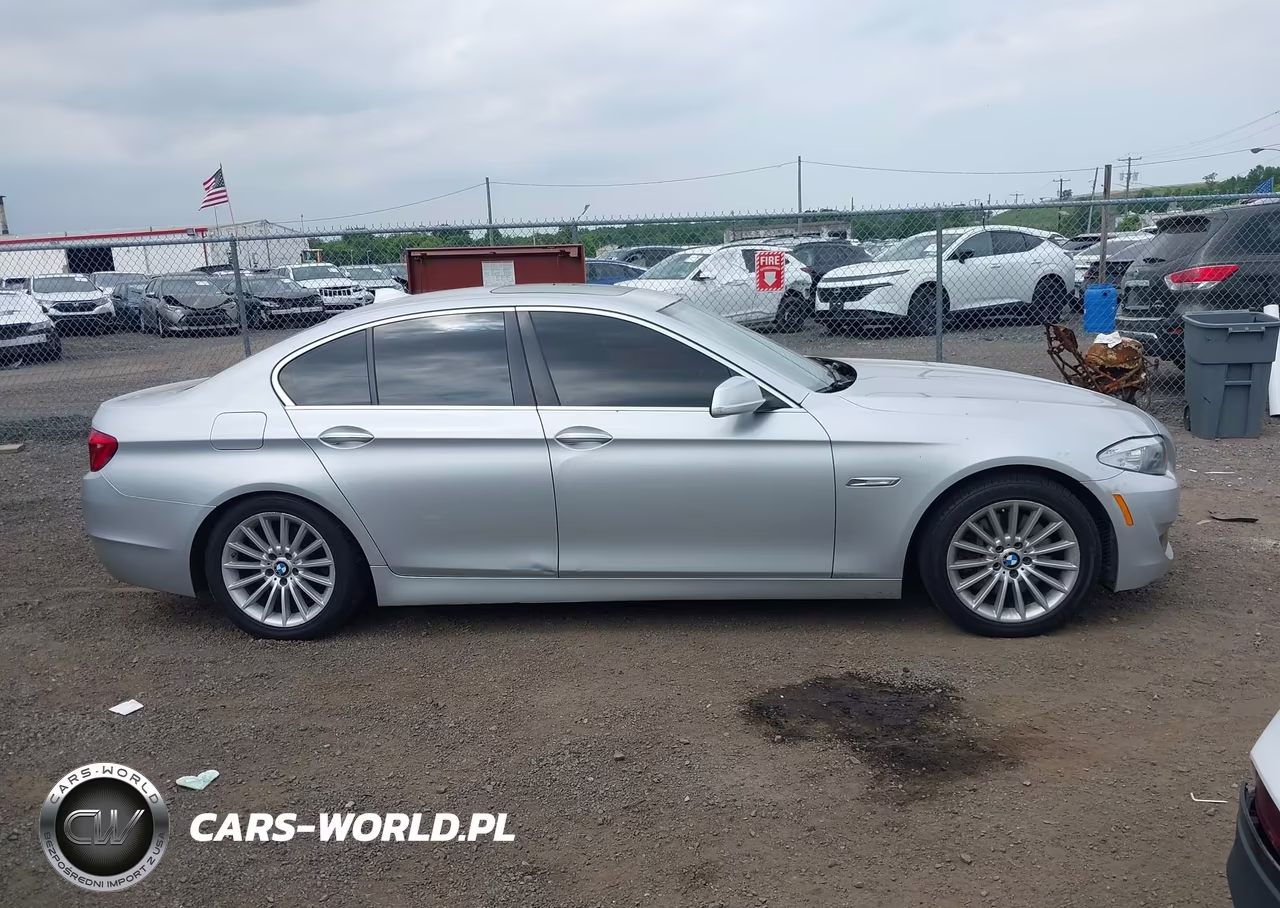 2013 BMW 535I xDrive VIN:WBAFU7C53DDU71005 - 13