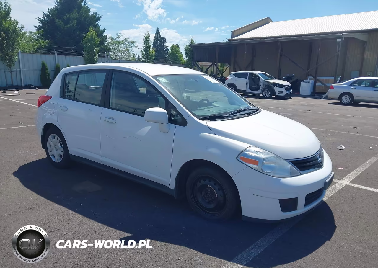 2010 Nissan Versa 1.8S