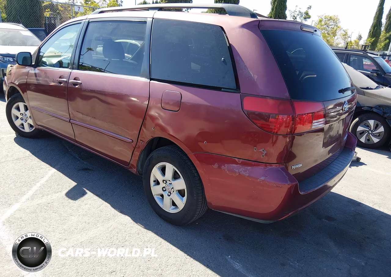 2004 Toyota Sienna Le VIN:5TDZA23C84S197654 - 3
