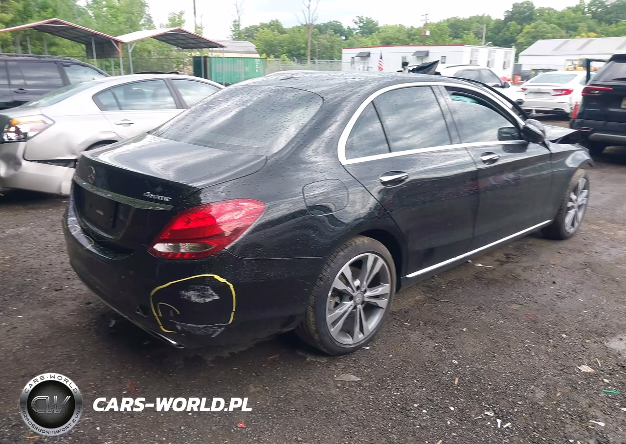 2016 Mercedes-Benz C 300 4Matic VIN:55SWF4KB9GU178966 - 4