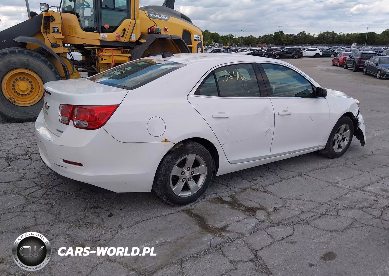 2013 Chevrolet Malibu 1Ls VIN:1G11B5SA0DF349706 - 4