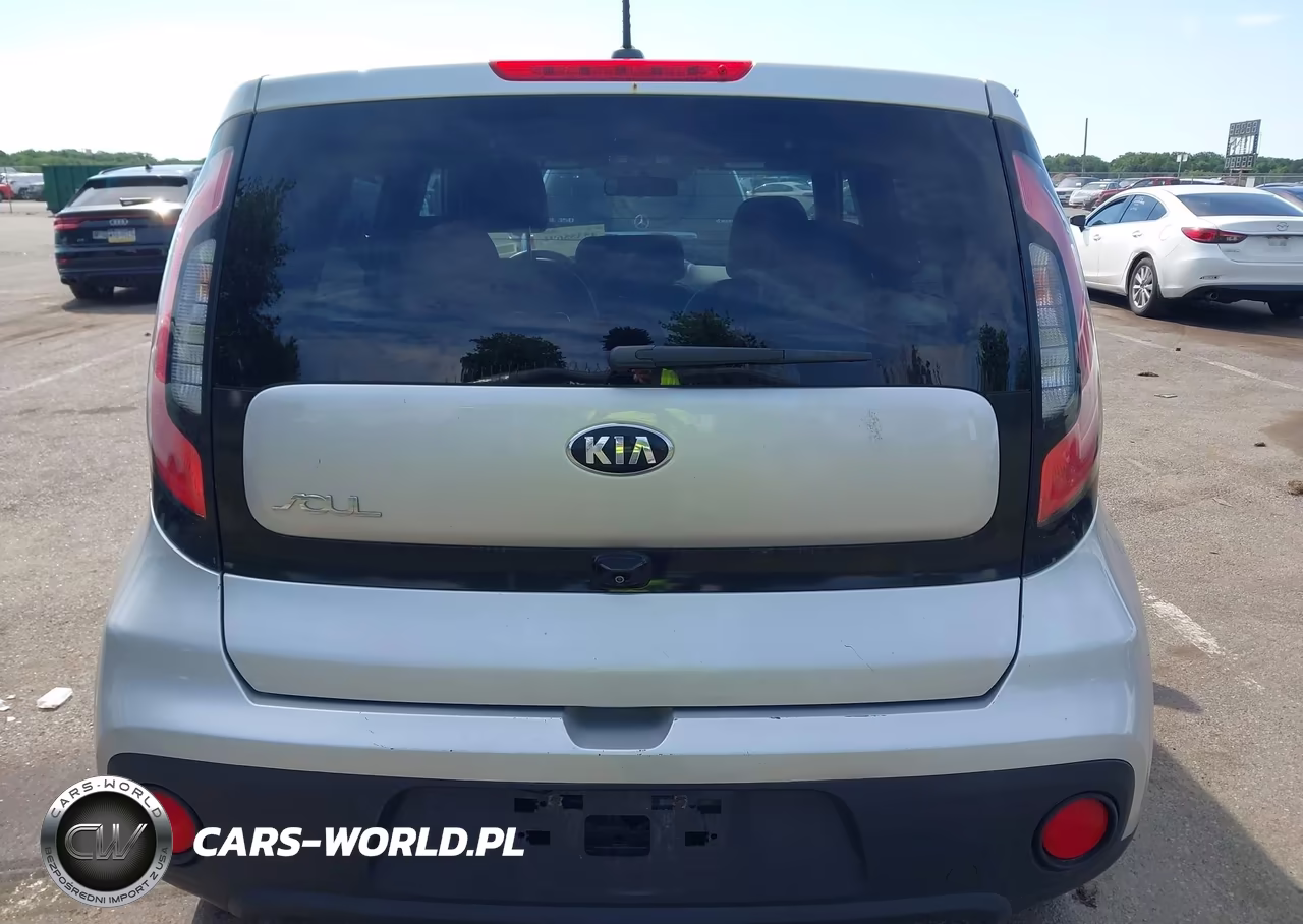 2019 Kia Soul VIN:KNDJN2A21K7699375 - 16