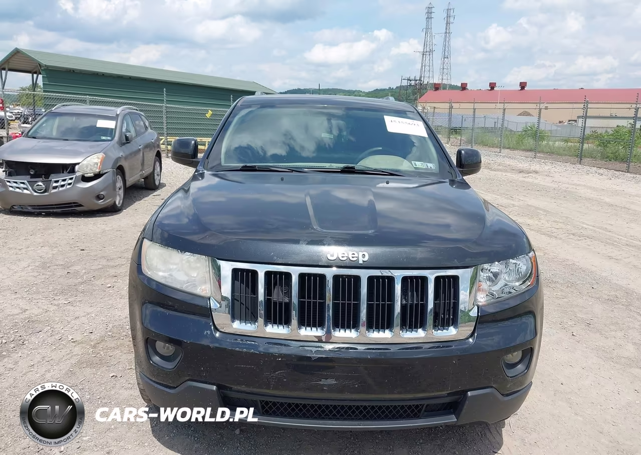 2012 Jeep Grand Cherokee Laredo VIN:1C4RJFAG3CC255943 - 12