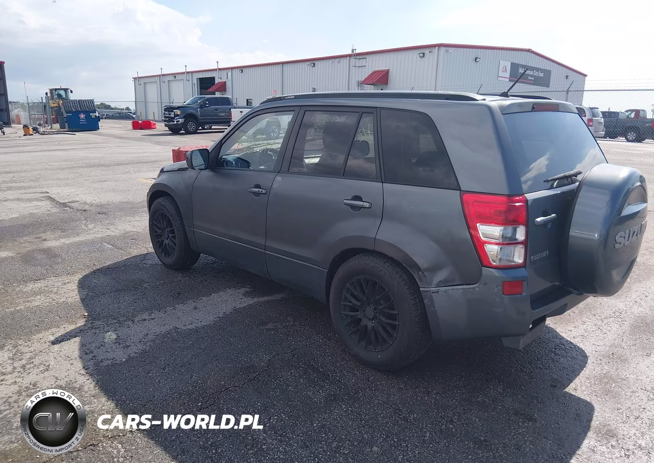 2006 Suzuki Grand Vitara Luxury VIN:JS3TE947464104925 - 3