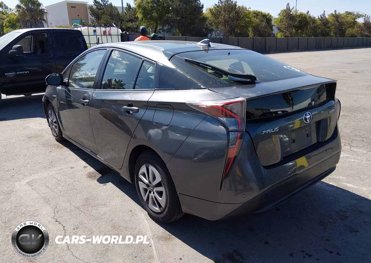 2017 Toyota Prius Four VIN:JTDKARFU0H3042814 - 3