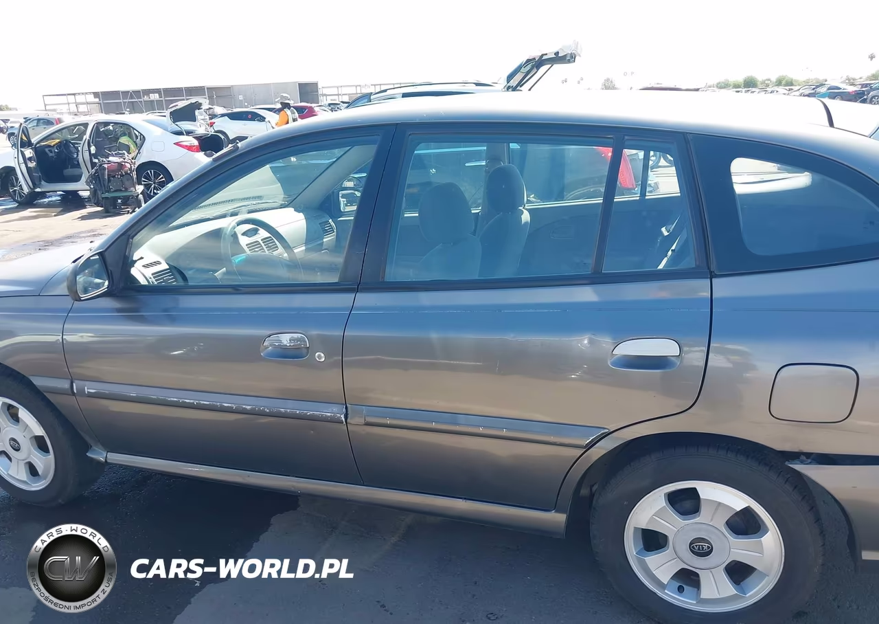 2004 Kia Rio Cinco VIN:KNADC165746211343 - 14