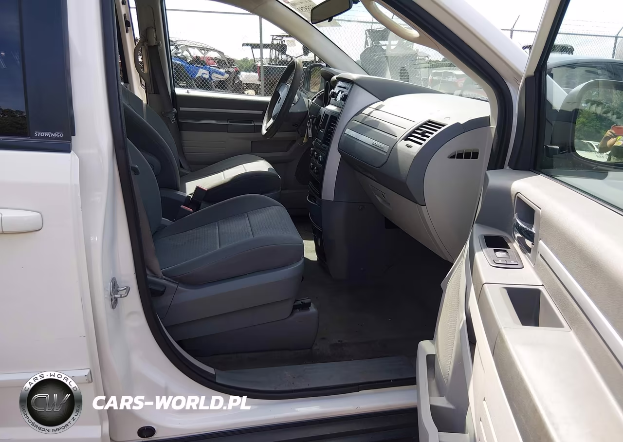 2010 Dodge Grand Caravan Se VIN:2D4RN4DE0AR390369 - 5