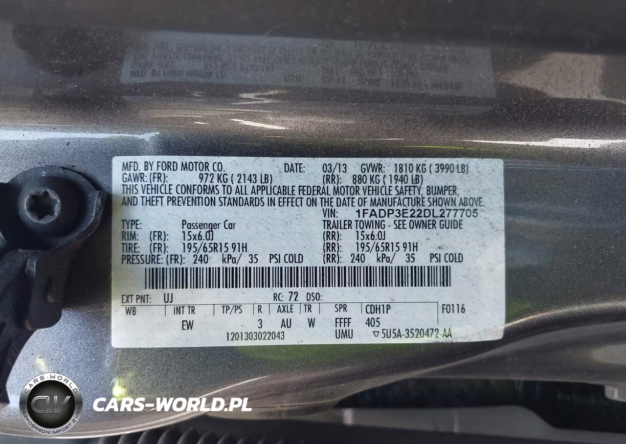 2013 Ford Focus S VIN:1FADP3E22DL277705 - 9