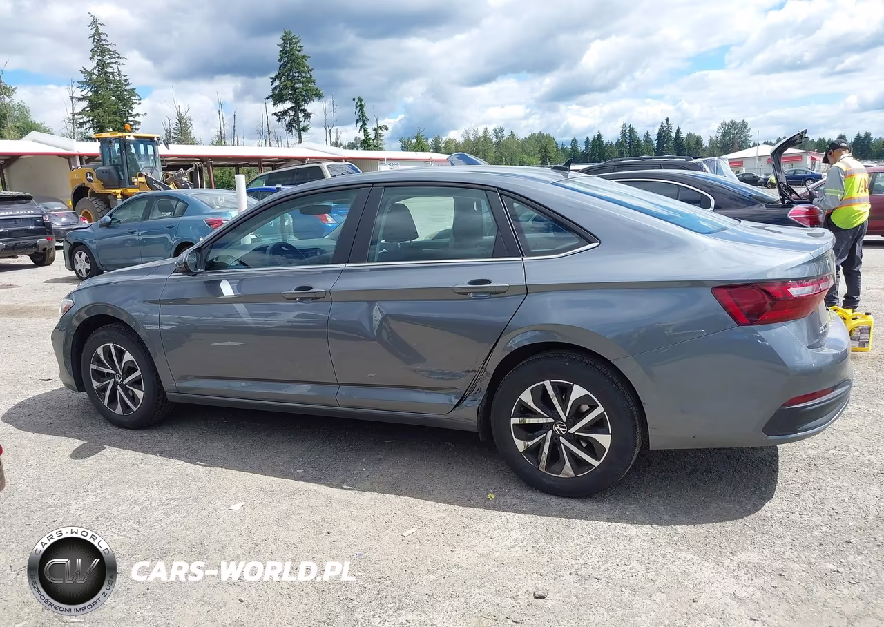 2024 Volkswagen Jetta 1.5T S VIN:3VW5M7BU6RM071925 - 13