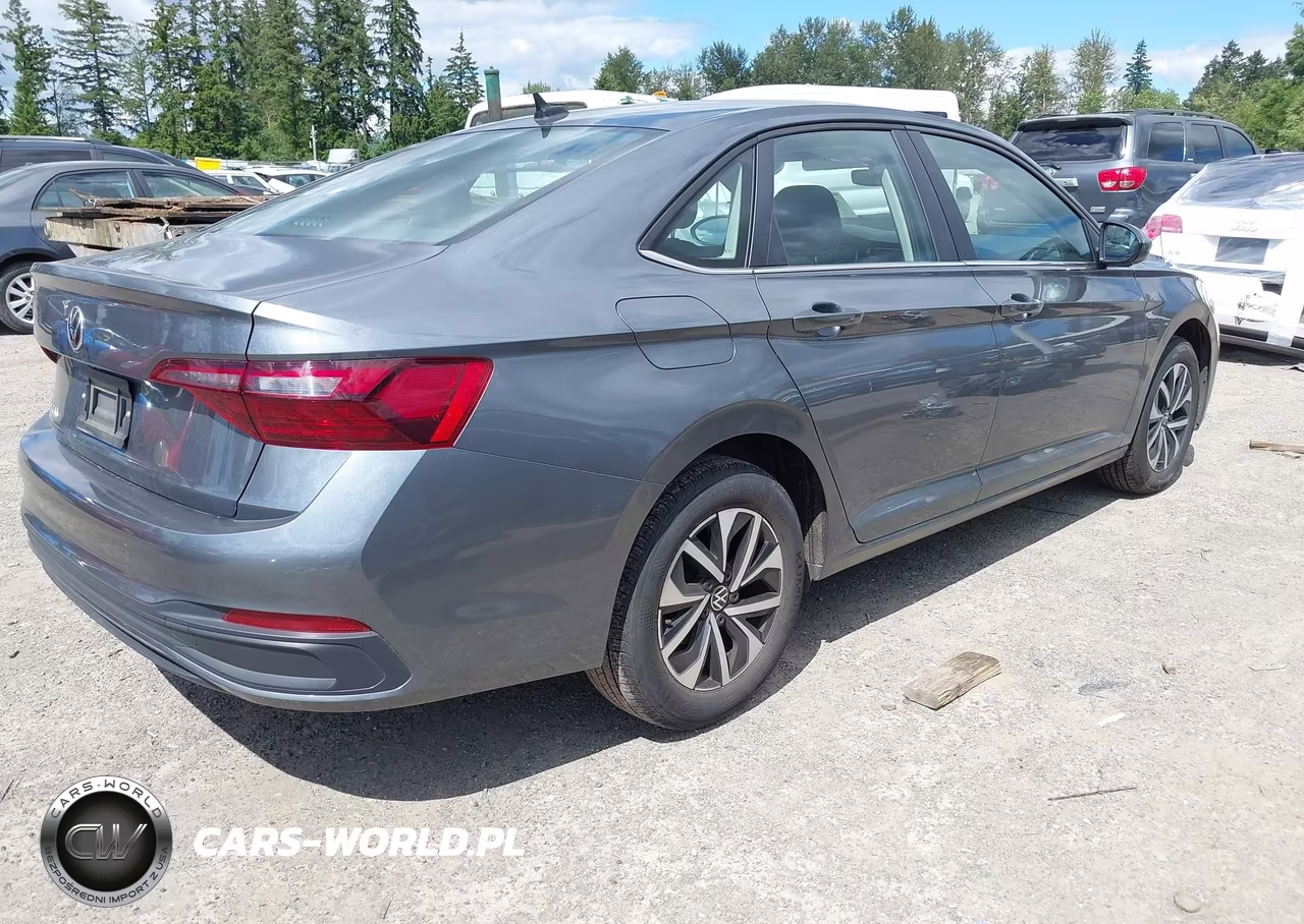2024 Volkswagen Jetta 1.5T S VIN:3VW5M7BU6RM071925 - 4