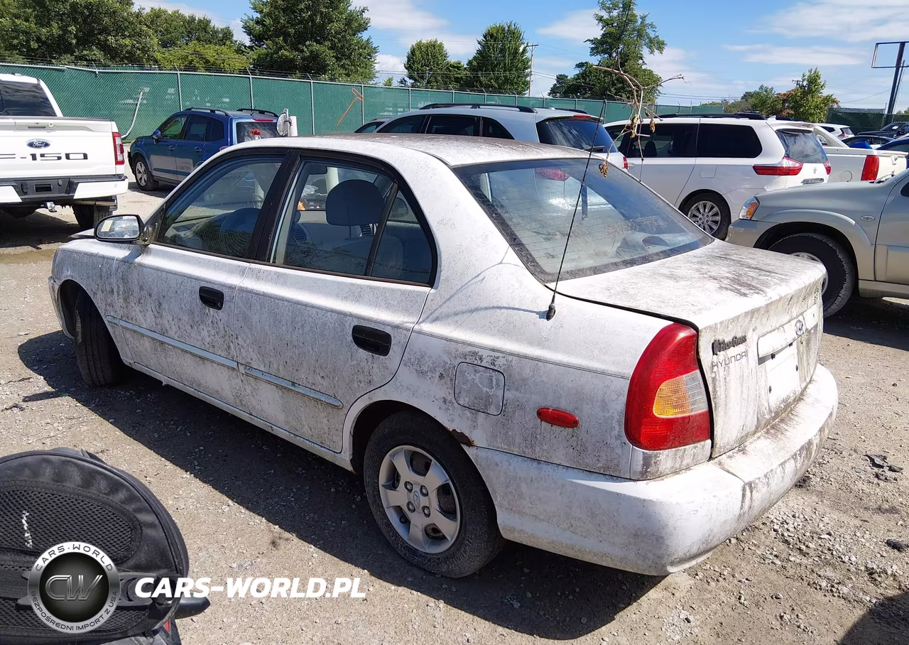 2002 Hyundai Accent Gl VIN:KMHCG45C12U275080 - 3