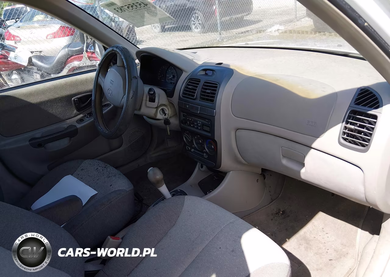 2002 Hyundai Accent Gl VIN:KMHCG45C12U275080 - 5