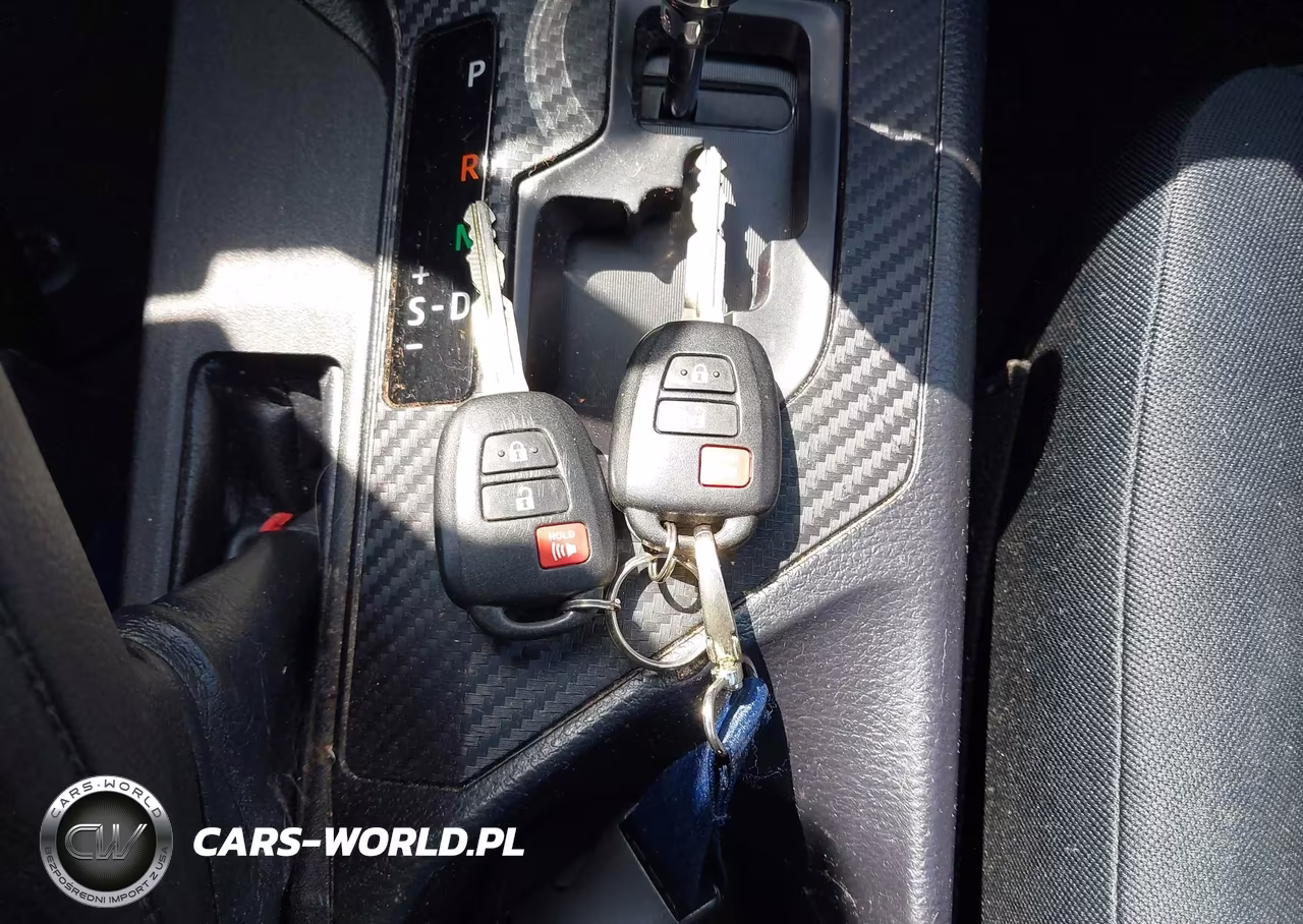 2015 Toyota Rav4 Le VIN:2T3ZFREV4FW156870 - 11