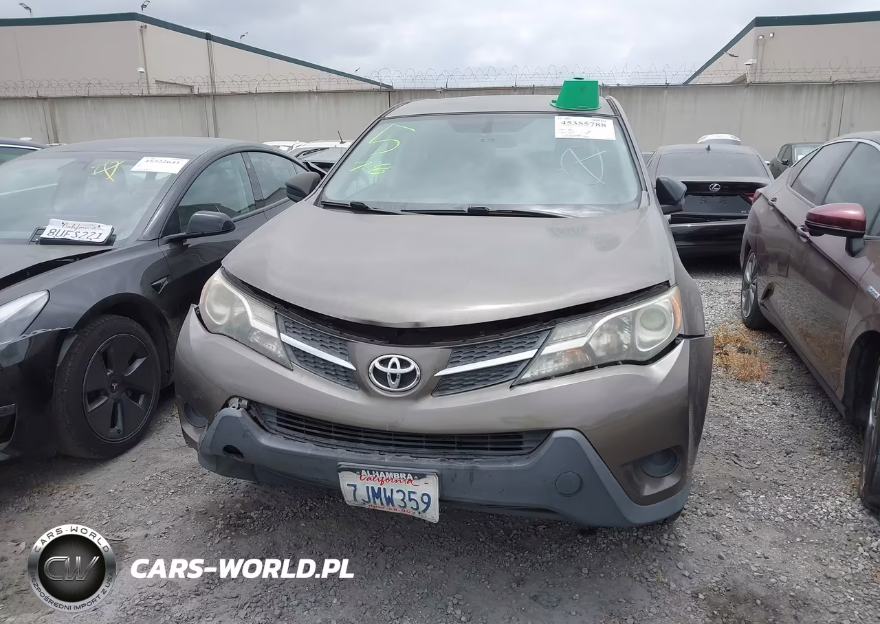 2015 Toyota Rav4 Le VIN:2T3ZFREV4FW156870 - 12