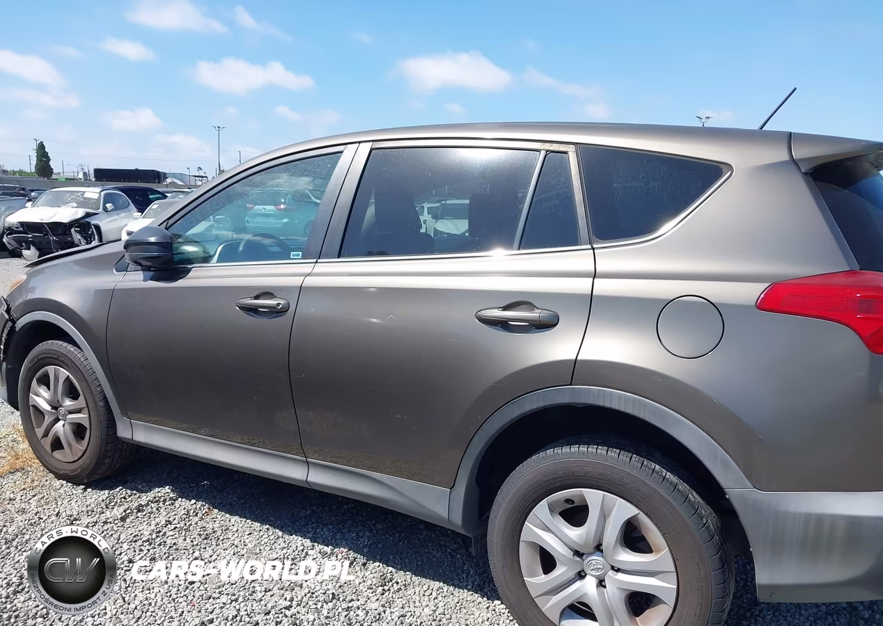 2015 Toyota Rav4 Le VIN:2T3ZFREV4FW156870 - 14