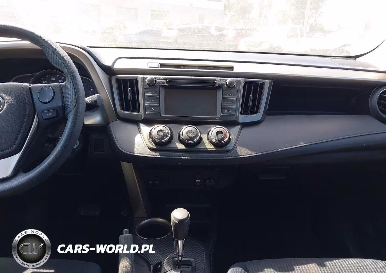 2015 Toyota Rav4 Le VIN:2T3ZFREV4FW156870 - 18