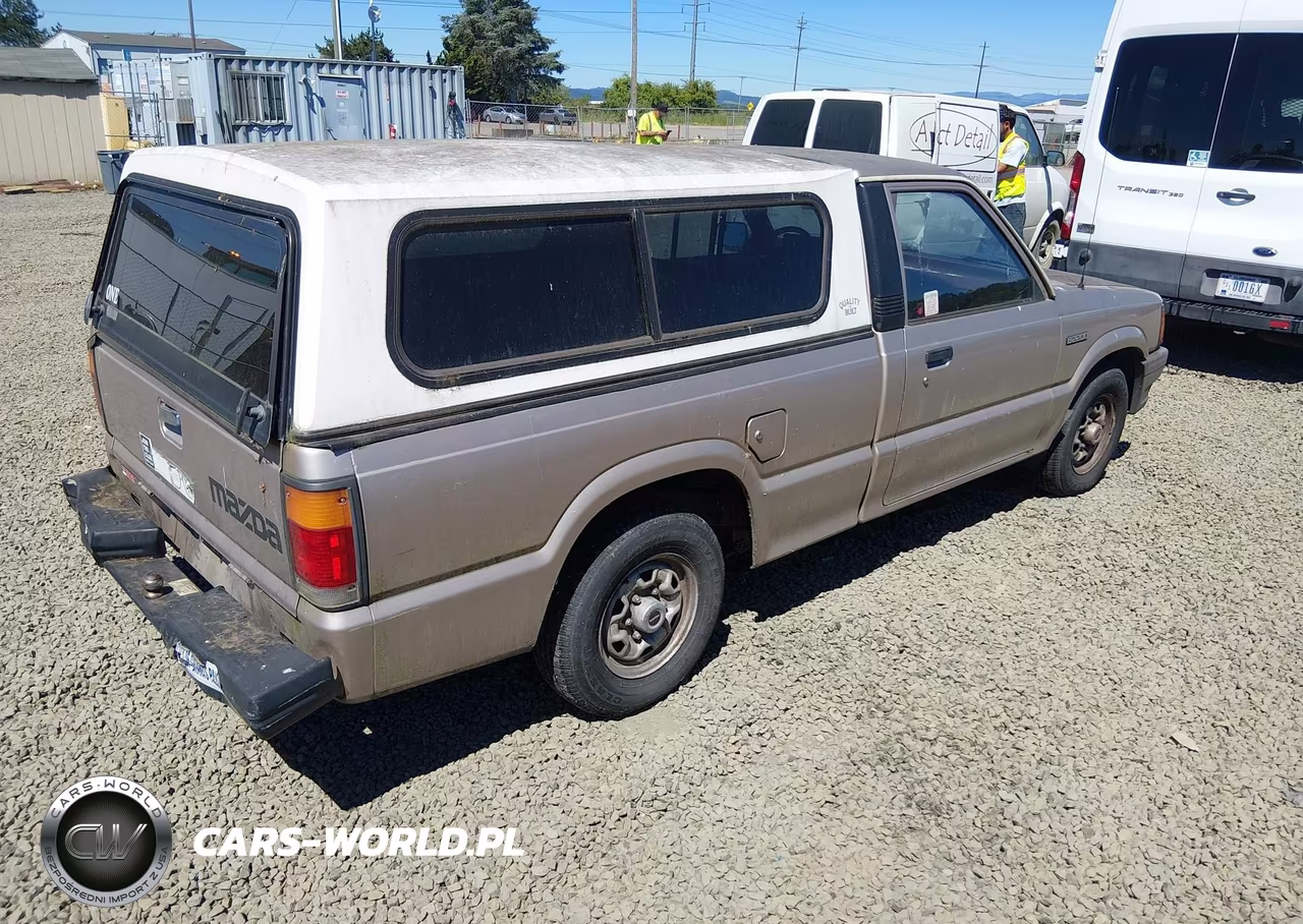 1988 Mazda B2200 Short Bed VIN:JM2UF1130J0330555 - 4