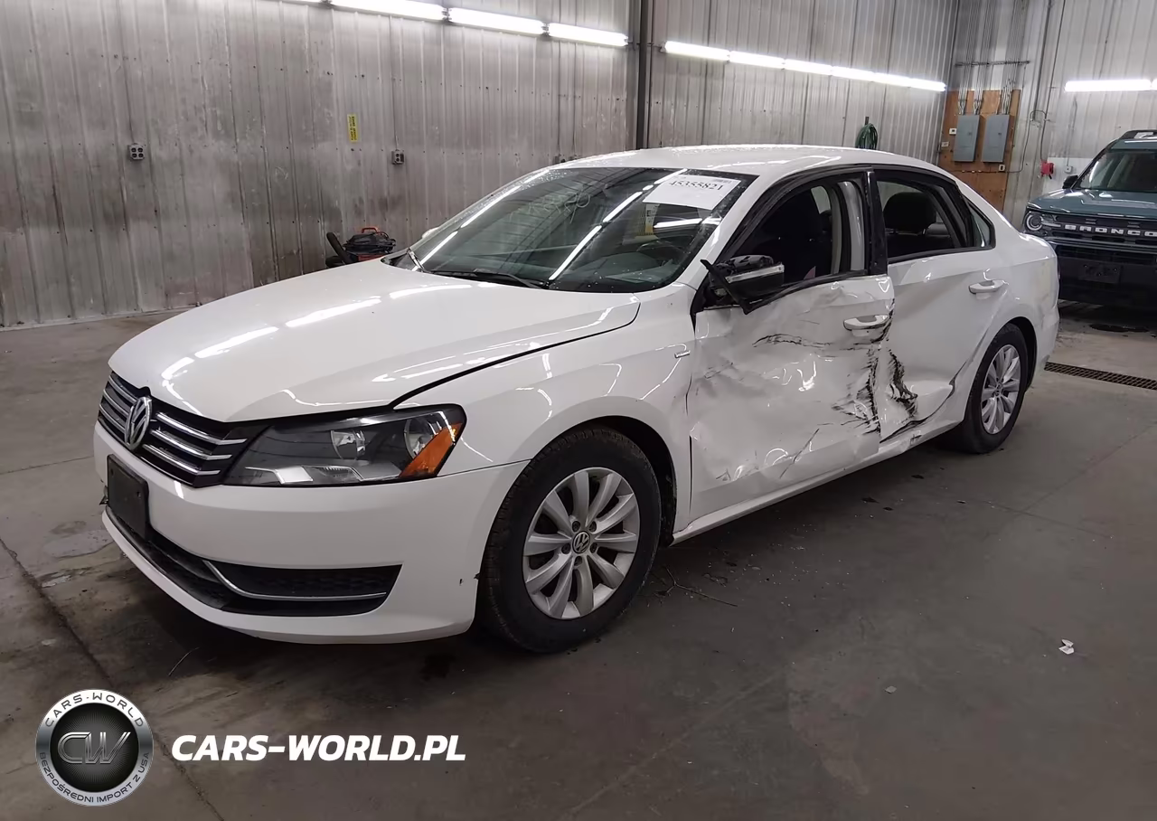 2014 Volkswagen Passat 1.8T Wolfsburg Edition VIN:1VWAT7A3XEC086885 - 2