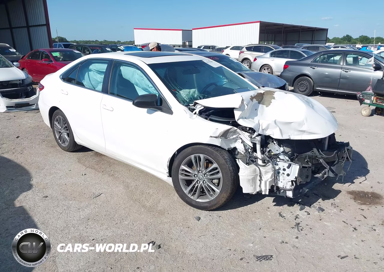2017 Toyota Camry Se – zdjęcie 1 z 16