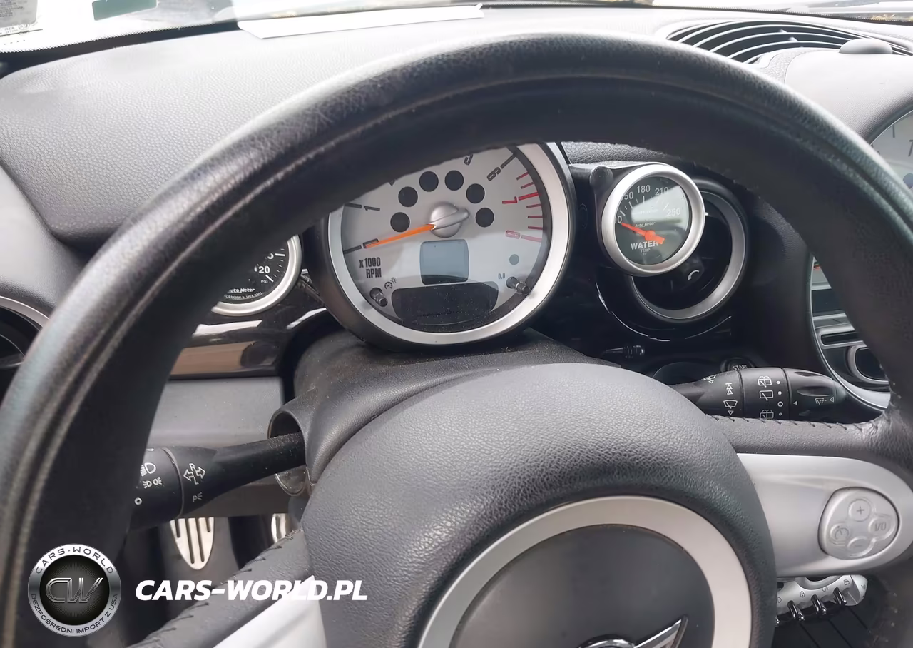 2008 Mini Cooper S VIN:WMWMF73508TT91870 - 7