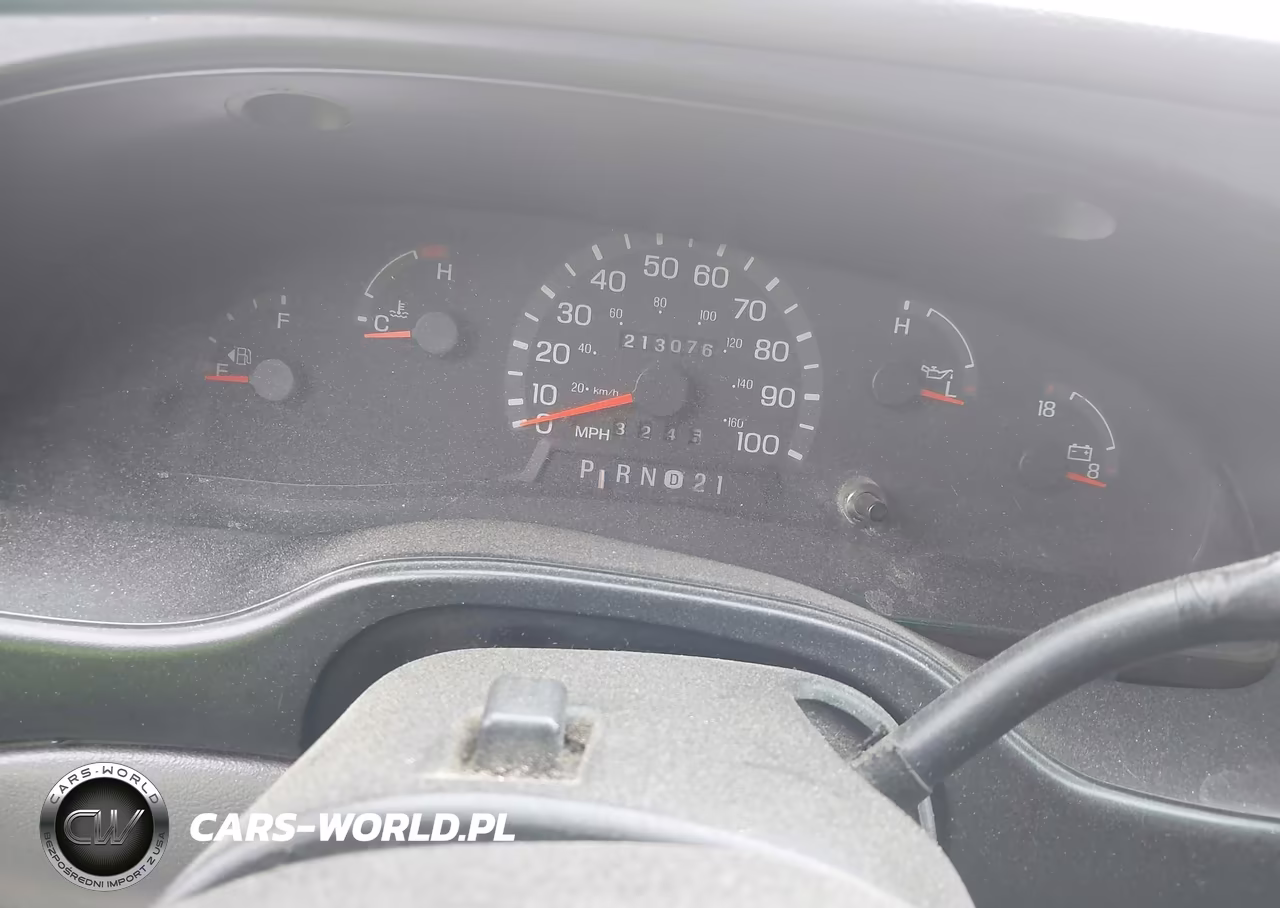 2000 Ford E-350 Super Duty Xl-Xlt VIN:1FBSS31L2YHA75572 - 7