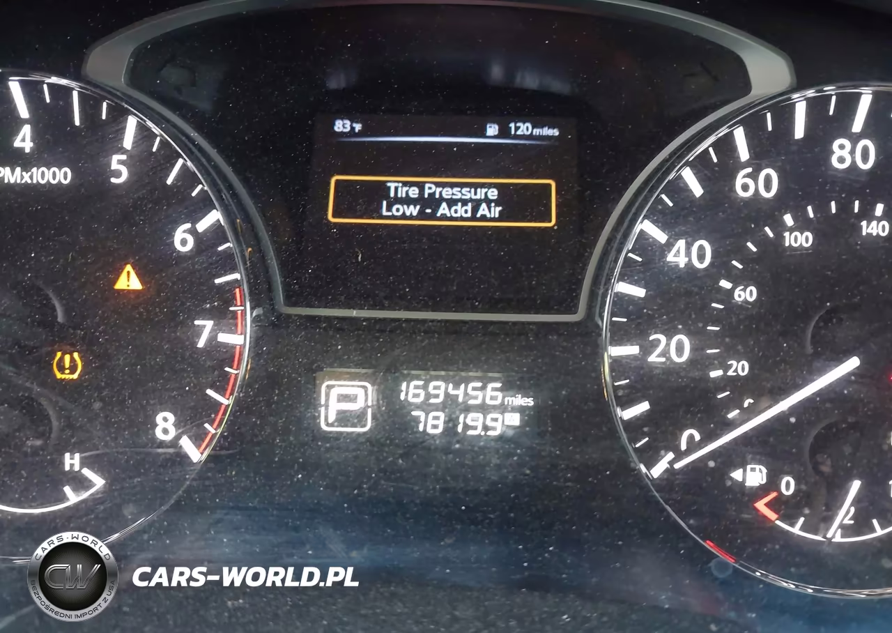 2015 Nissan Pathfinder S VIN:5N1AR2MN4FC708010 - 15