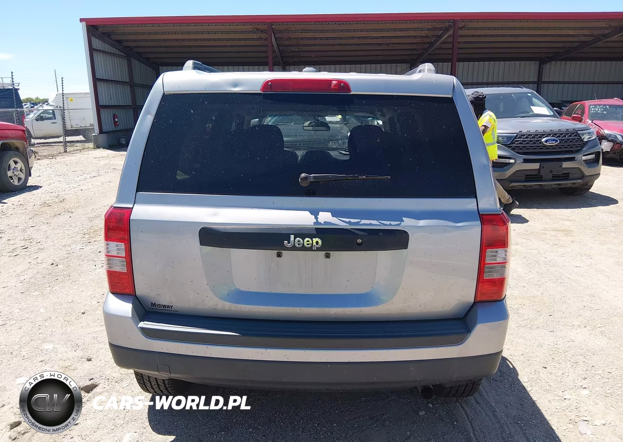 2016 Jeep Patriot Sport VIN:1C4NJPBA0GD732388 - 17
