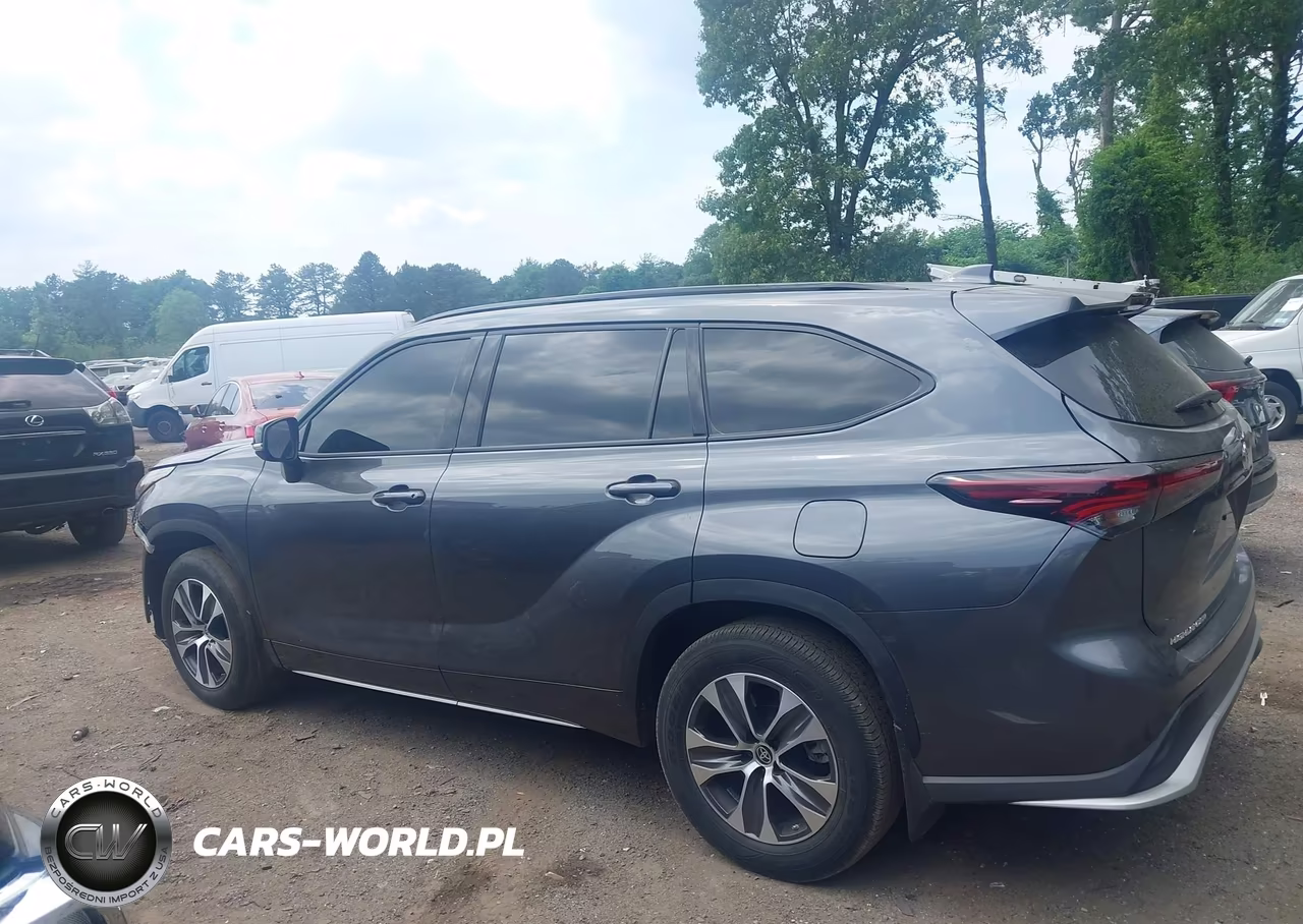 2025 Toyota Highlander Xse VIN:5TDKDRBH0SS588941 - 14