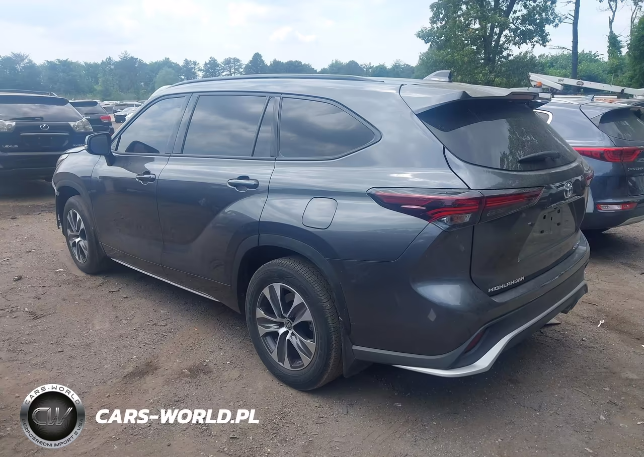 2025 Toyota Highlander Xse VIN:5TDKDRBH0SS588941 - 3