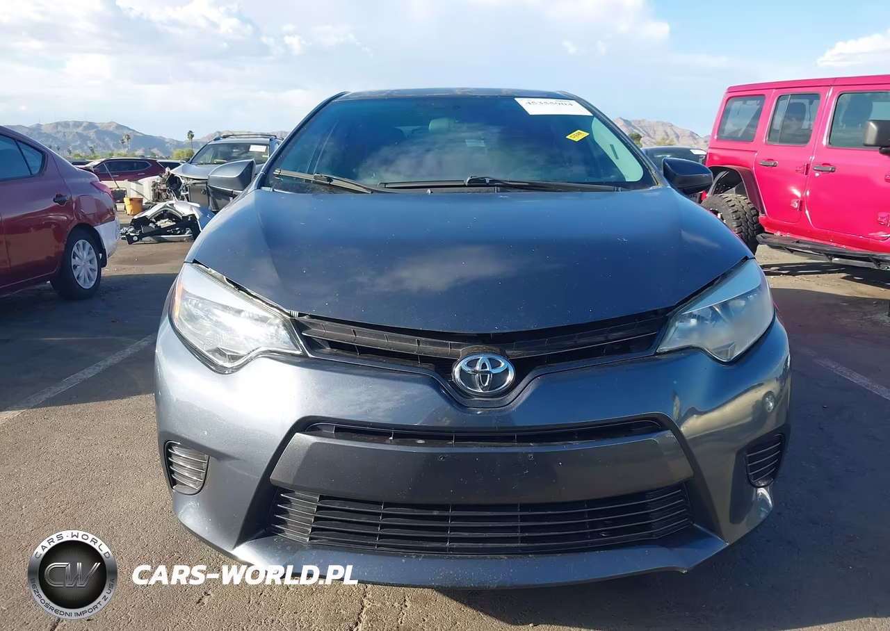 2016 Toyota Corolla Le VIN:5YFBURHE2GP532223 - 12