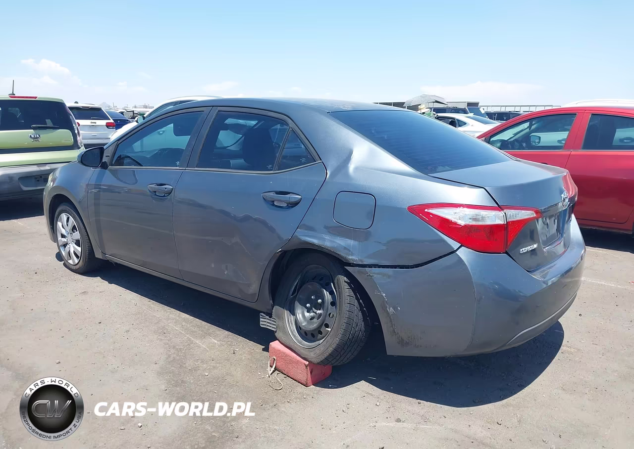 2016 Toyota Corolla Le VIN:5YFBURHE2GP532223 - 3