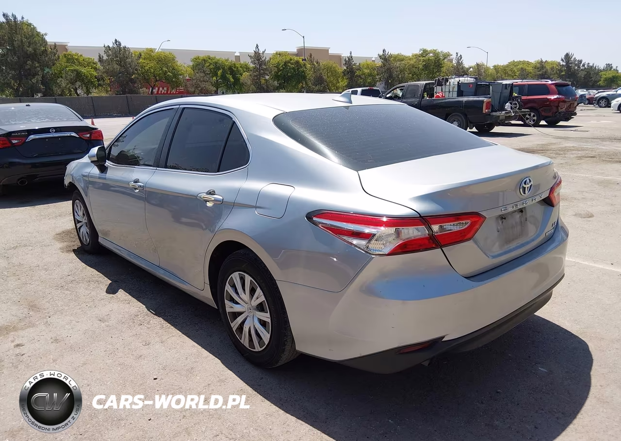 2020 Toyota Camry Le Hybrid VIN:4T1C31AK4LU521757 - 3