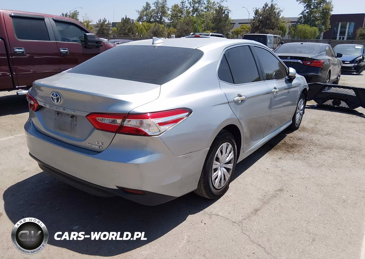 2020 Toyota Camry Le Hybrid VIN:4T1C31AK4LU521757 - 4